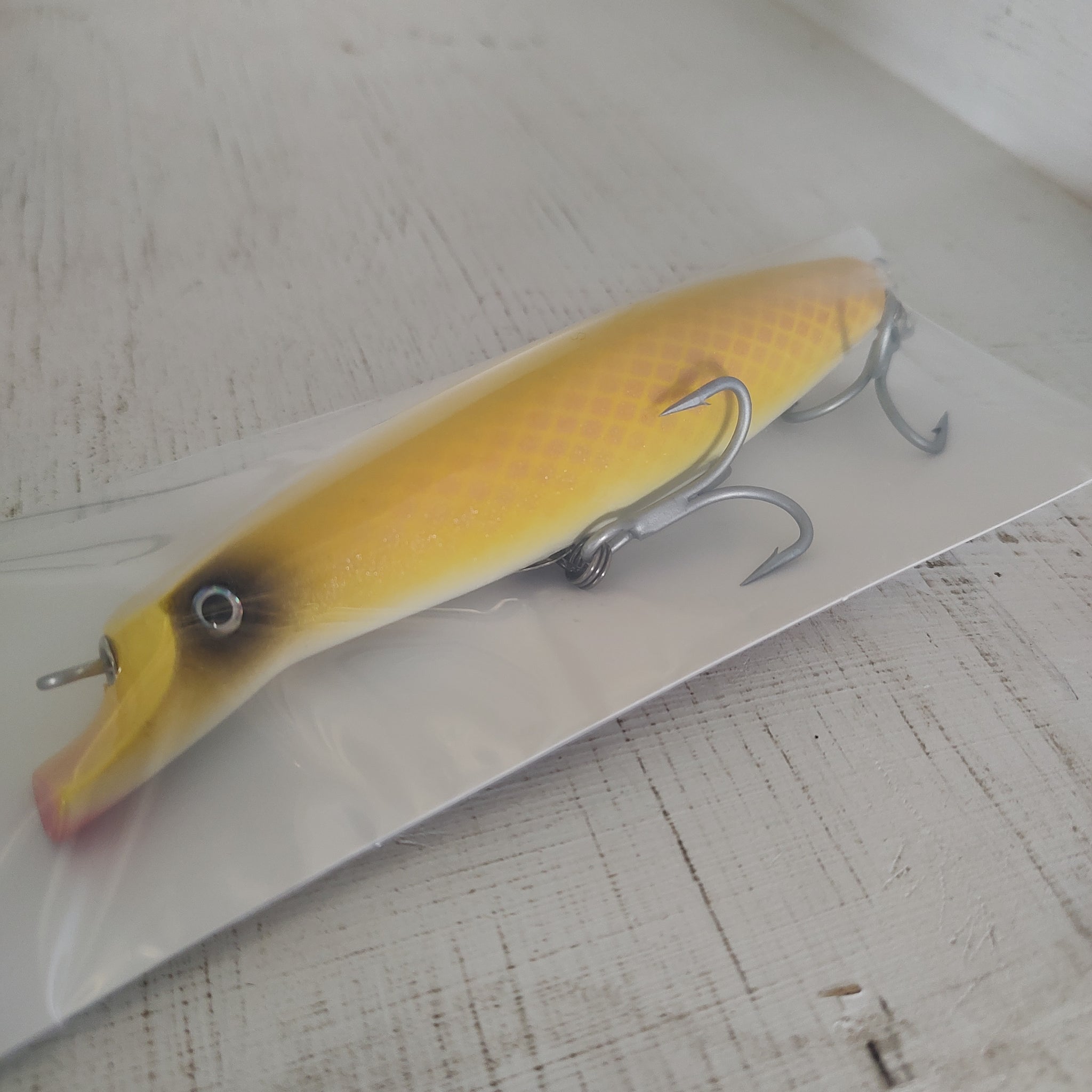 Sporting Wood Montauk Darter – Surfland Bait and Tackle