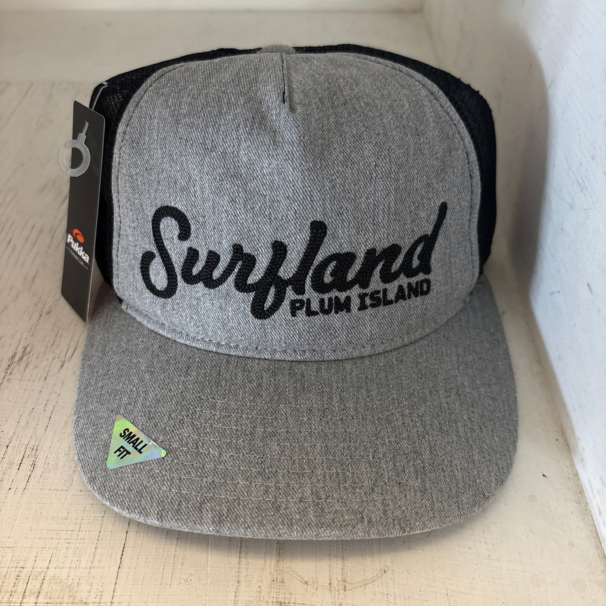 PUKKA Striped Bass Script Hat